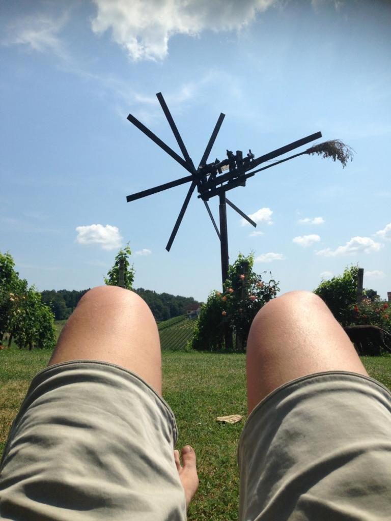 Zweytick Gaestezimmer Weingut Ratsch an der Weinstraße Exteriör bild